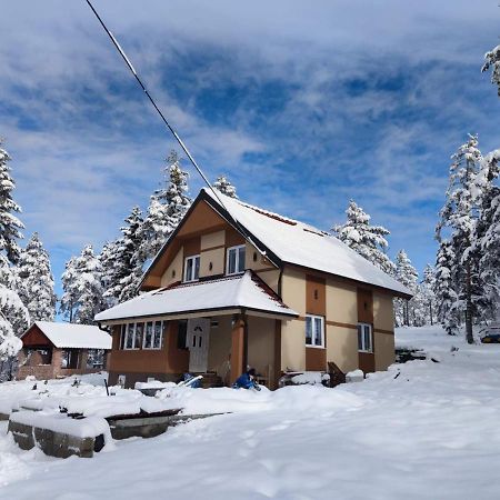 Apartmani Milosavljevic Divcibare Luaran gambar