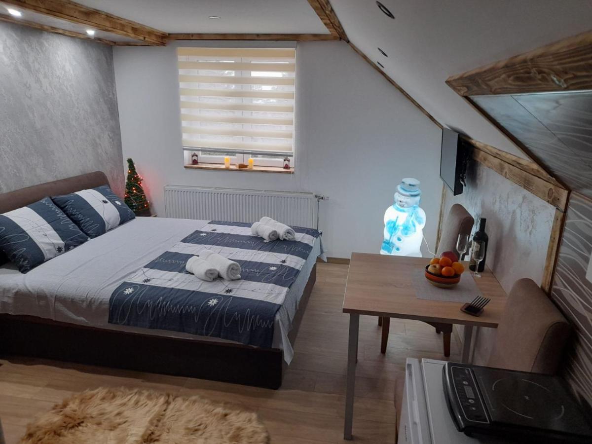 Apartmani Milosavljevic Divcibare Luaran gambar
