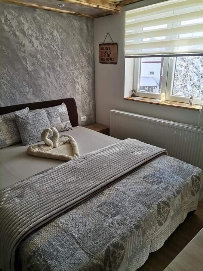 Apartmani Milosavljevic Divcibare Luaran gambar