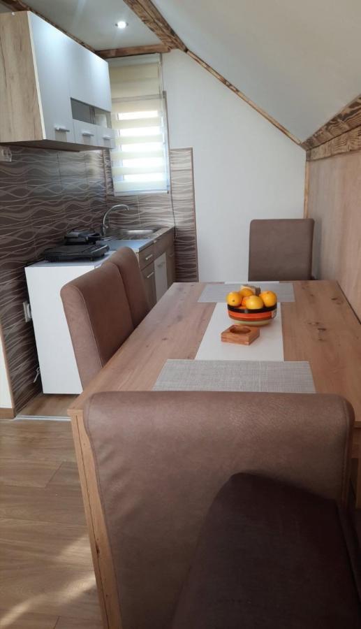 Apartmani Milosavljevic Divcibare Luaran gambar