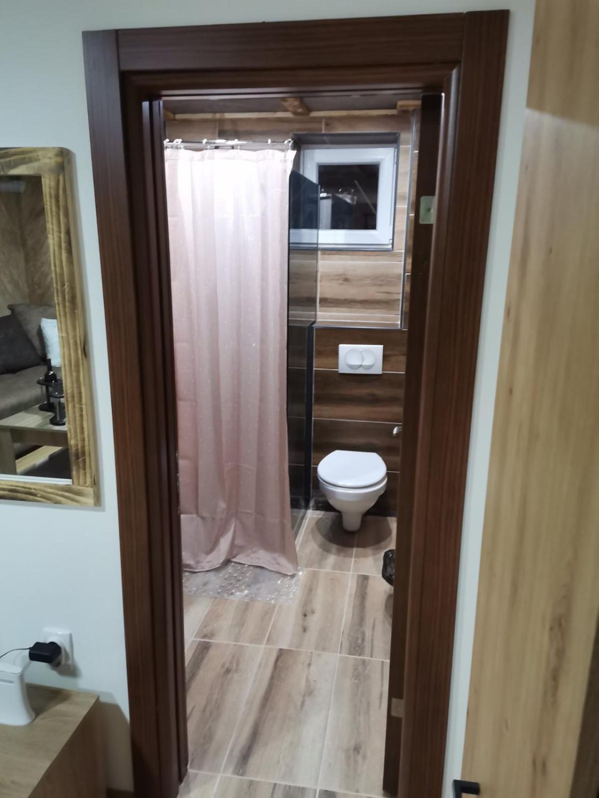 Apartmani Milosavljevic Divcibare Bilik gambar